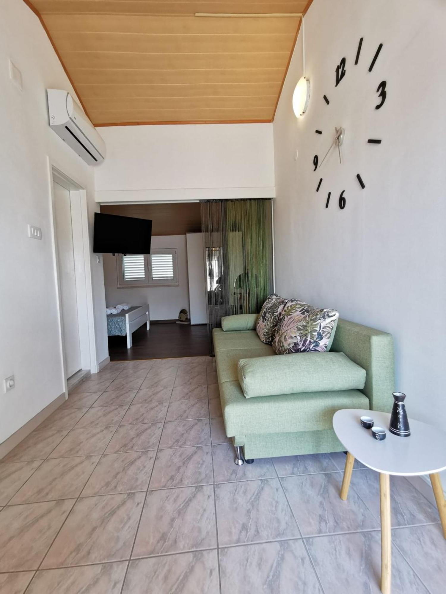 Apartmani Vana 1 Tribalj Εξωτερικό φωτογραφία